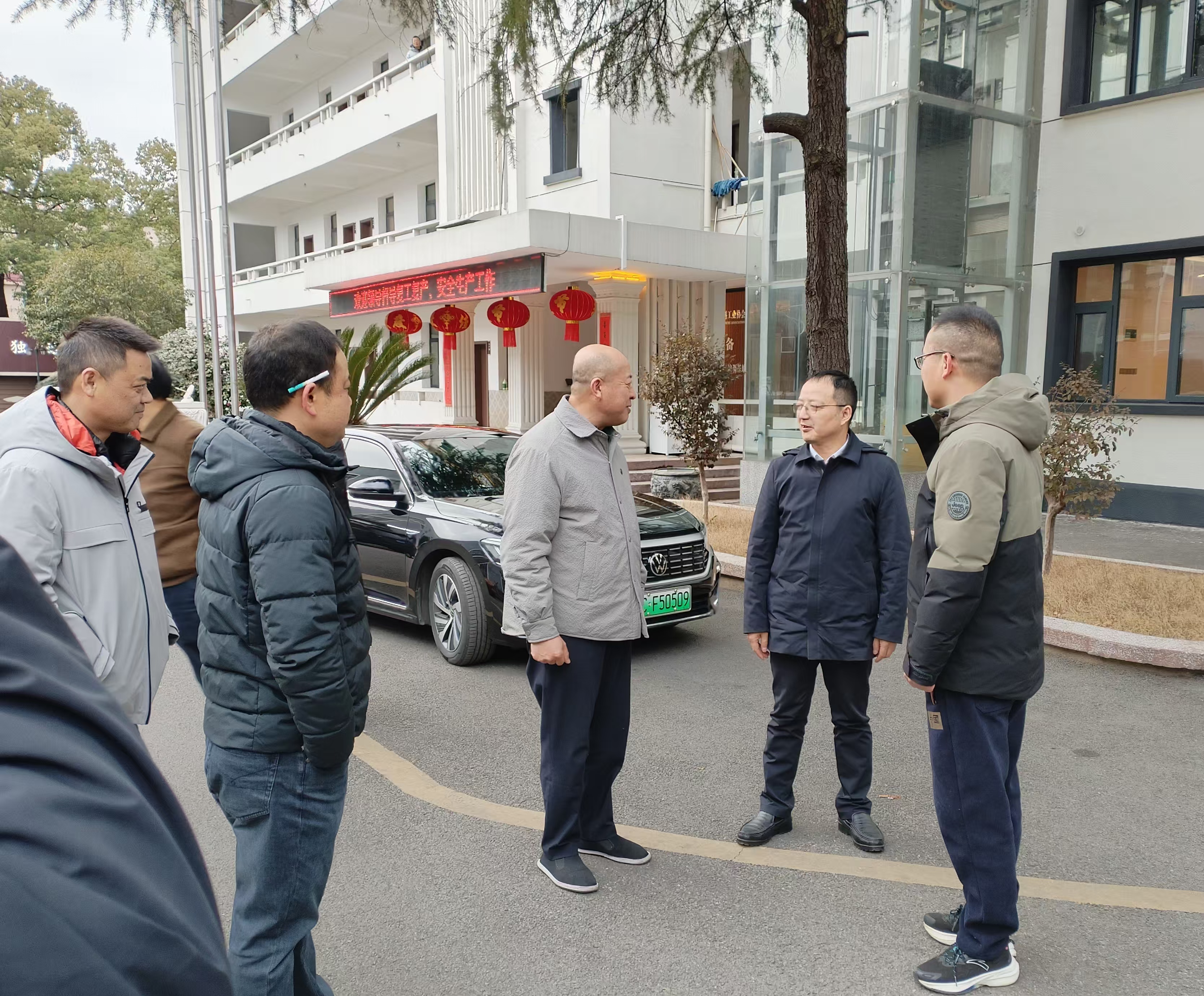 区委副书记、区长柳军辉来我司调研复工复产、安全乐鱼·体育·乐鱼官方网站-乐鱼（中国）工作